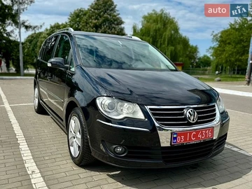 Авто Volkswagen Touran 2007 № 8816577