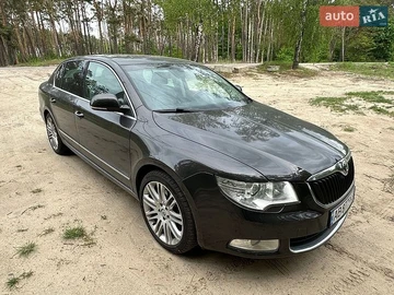 Авто Skoda Superb 2009 № 8816623
