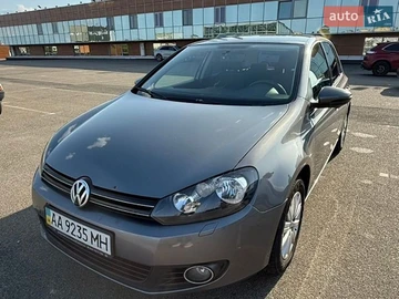 Авто Volkswagen Golf 2012 № 8816632