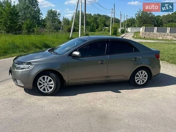 Авто KIA Cerato 2011 № 8816633
