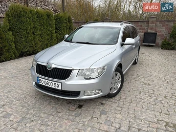 Авто Skoda Superb 2012 № 8816802