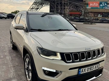 Авто Jeep Compass 2018 № 8816923