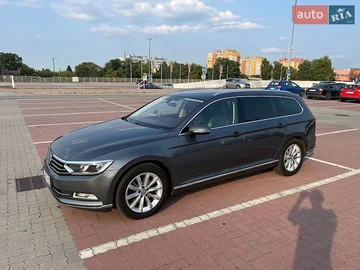 Авто Volkswagen Passat 2017 № 8817014