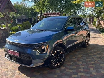 Авто KIA Niro 2023 № 8817021