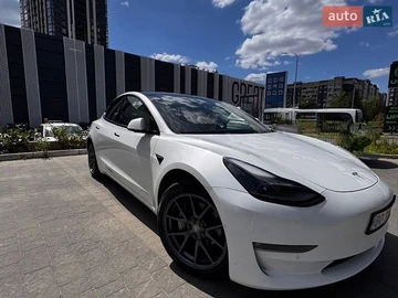 Авто Tesla Model 3 2022 № 8817110