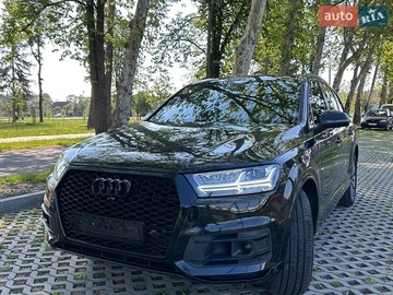 Авто Audi Q7 2018 № 8817135