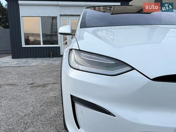 Авто Tesla Model X 2022 № 8817151
