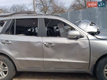 Авто Hyundai Santa Fe 2011 № 8817310