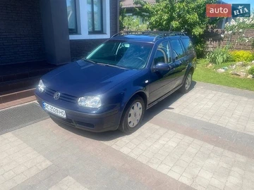 Авто Volkswagen Golf 2005 № 8817347