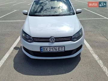 Авто Volkswagen Polo 2014 № 8817446