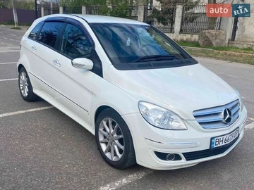 Авто Mercedes B-Class 2008 № 8817510