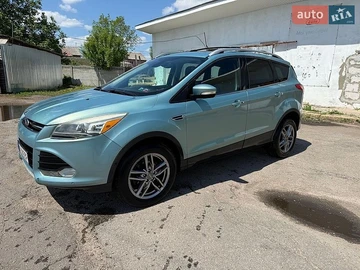 Авто Ford Escape 2013 № 8817703