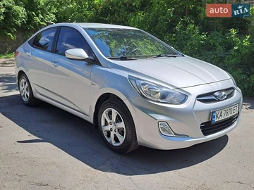 Авто Hyundai Accent 2013 № 8818014