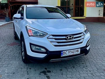 Авто Hyundai Santa Fe 2015 № 8818017