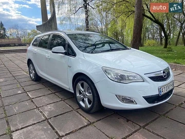 Авто Opel Astra 2011 № 8818123