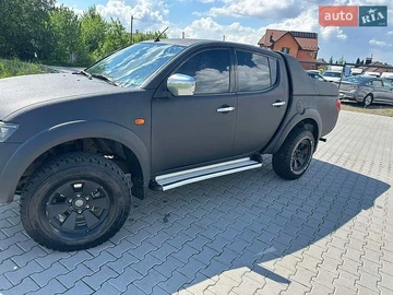 Авто Mitsubishi L 200 2009 № 8818211