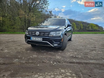 Авто Volkswagen Tiguan 2018 № 8818216