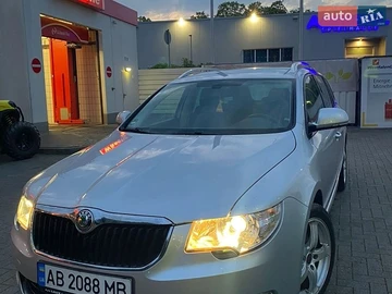 Авто Skoda Superb 2011 № 8818392