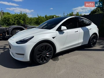 Авто Tesla Model Y 2022 № 8818432