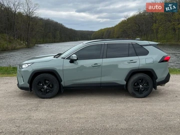 Авто Toyota Rav4 2020 № 8818518