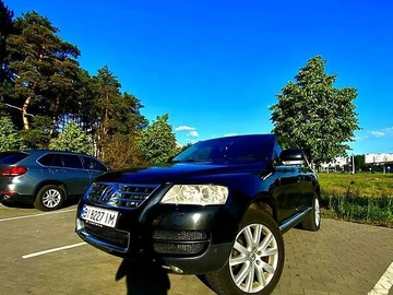 Авто Volkswagen Touareg 2005 № 8818602