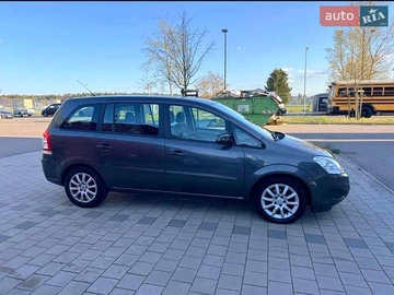 Авто Opel Zafira 2009 № 8818606