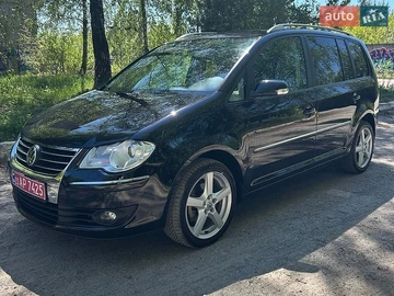 Авто Volkswagen Touran 2009 № 8818607