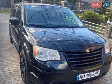 Авто Chrysler Grand Voyager 2010 № 8818625