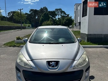 Авто Peugeot 308 2010 № 8819049