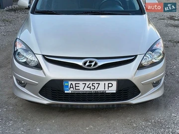Авто Hyundai I30 2010 № 8819059
