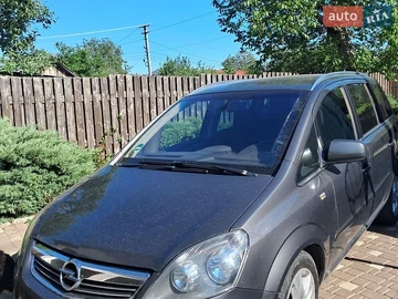 Авто Opel Zafira 2011 № 8819071