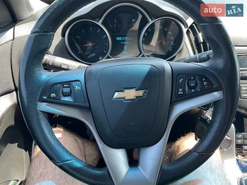Авто Chevrolet Cruze 2014 № 8819092