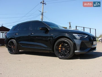 Авто Audi E-Tron 2021 № 8819340