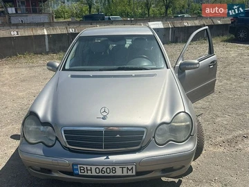 Авто Mercedes C-Class 2003 № 8819433