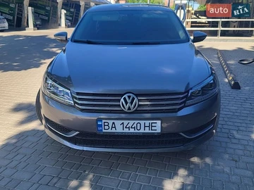 Авто Volkswagen Passat 2012 № 8819667