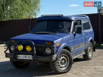 Авто ВАЗ 21214 4X4 2004 № 8820015