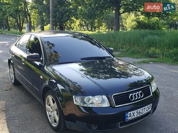 Авто Audi A4 2001 № 8820035