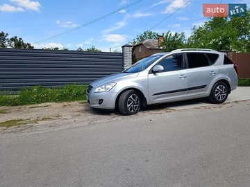 Авто KIA Ceed 2009 № 8820059