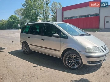 Авто Volkswagen Sharan 2003 № 8820149