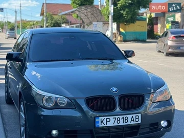 Авто BMW 5 Series 2004 № 8820172