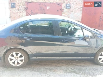 Авто Peugeot 408 2012 № 8820177