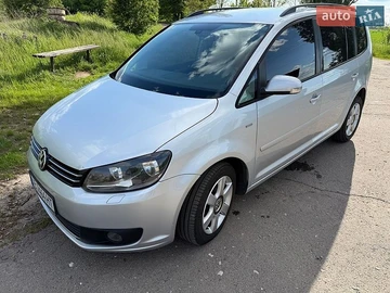 Авто Volkswagen Touran 2012 № 8820239