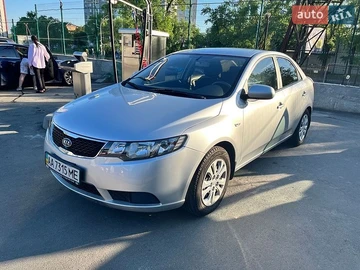 Авто KIA Cerato 2012 № 8820241