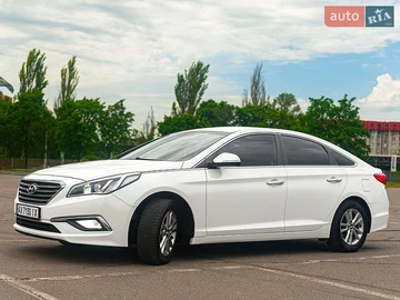 Авто Hyundai Sonata 2015 № 8820274