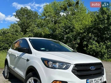 Авто Ford Escape 2019 № 8820294