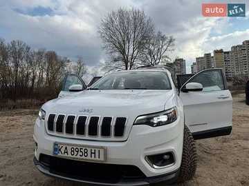Авто Jeep Cherokee 2018 № 8820475