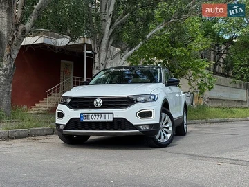 Авто Volkswagen T-Roc 2019 № 8820509