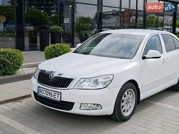 Авто Skoda Octavia 2012 № 8820947
