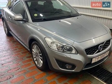 Авто Volvo C30 2012 № 8820960