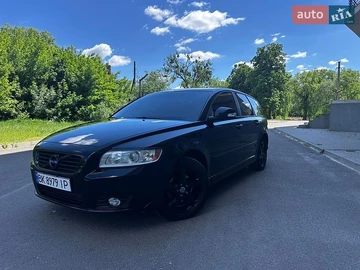 Авто Volvo V50 2012 № 8821295